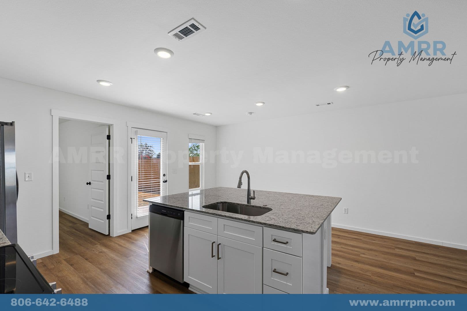 Decatur House: 221 Golden Field Rd
