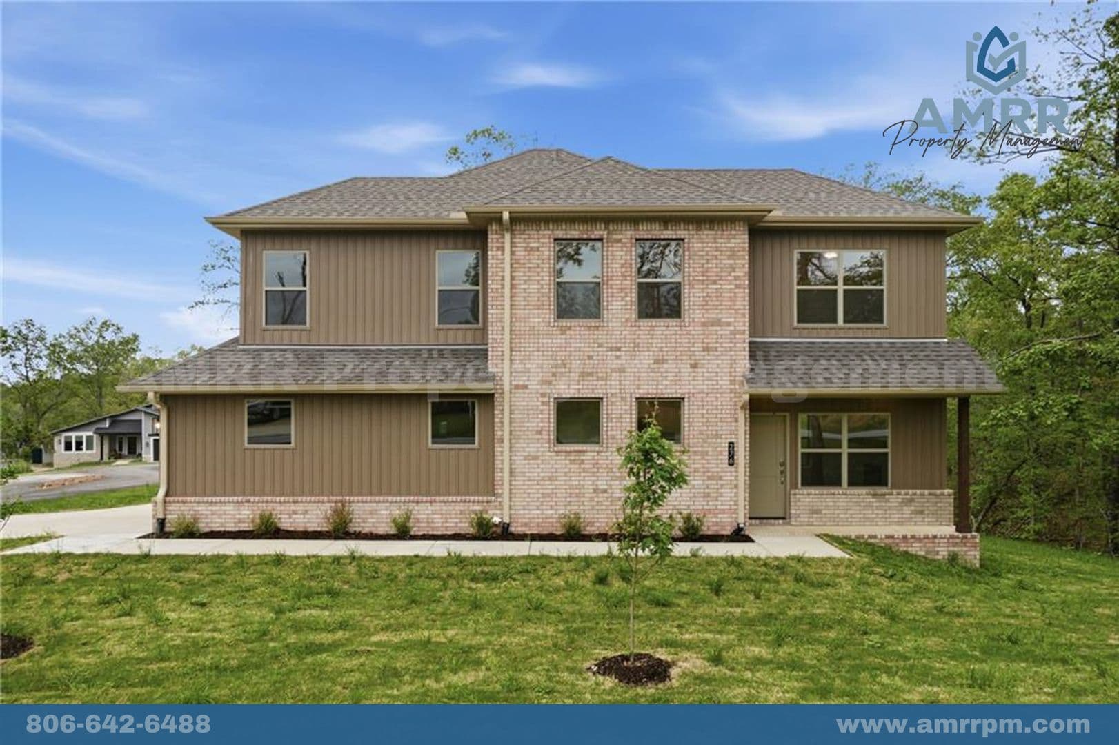 Bella Vista House: 276 Kinross Dr