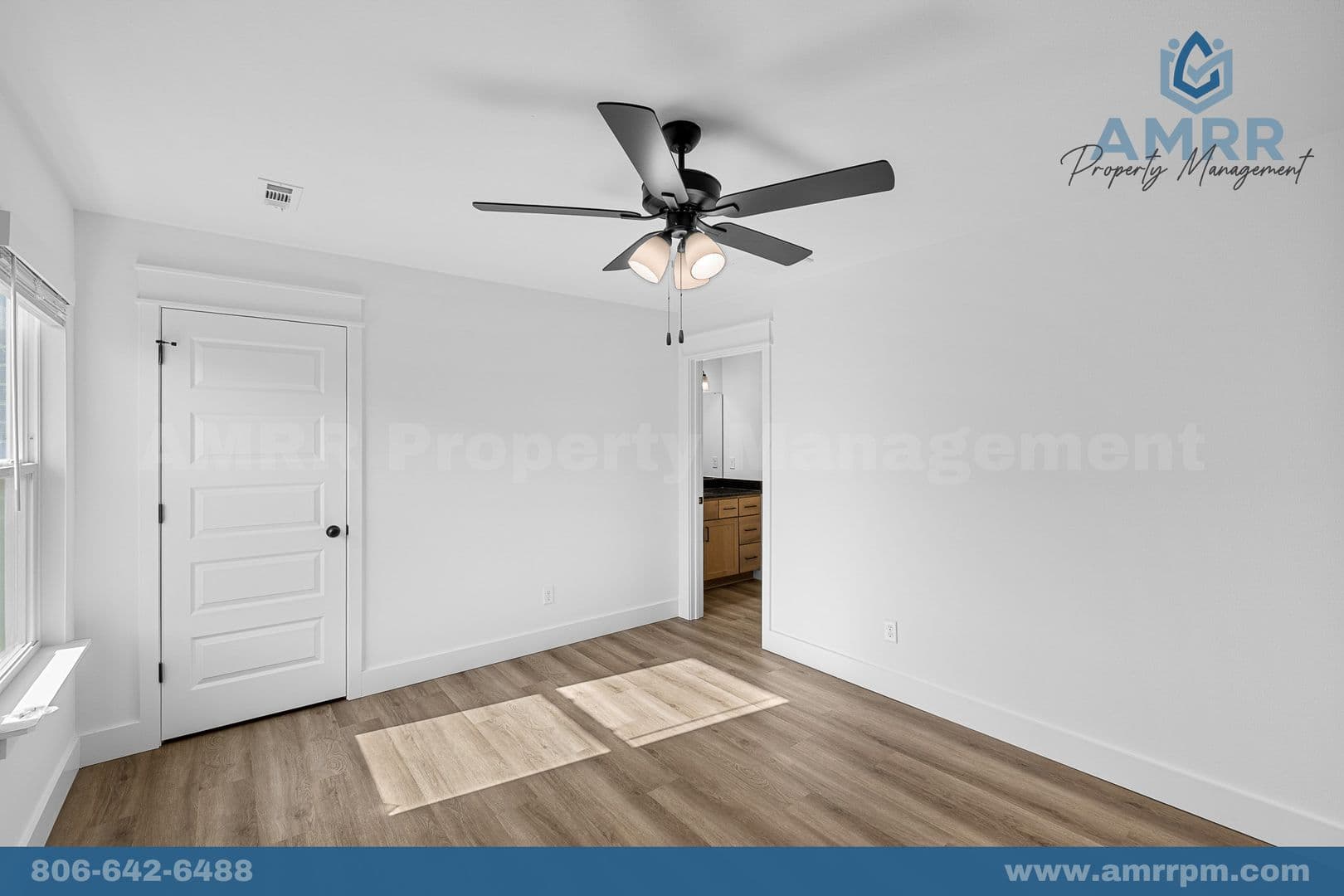 Pea Ridge House: 1806 Farmer St