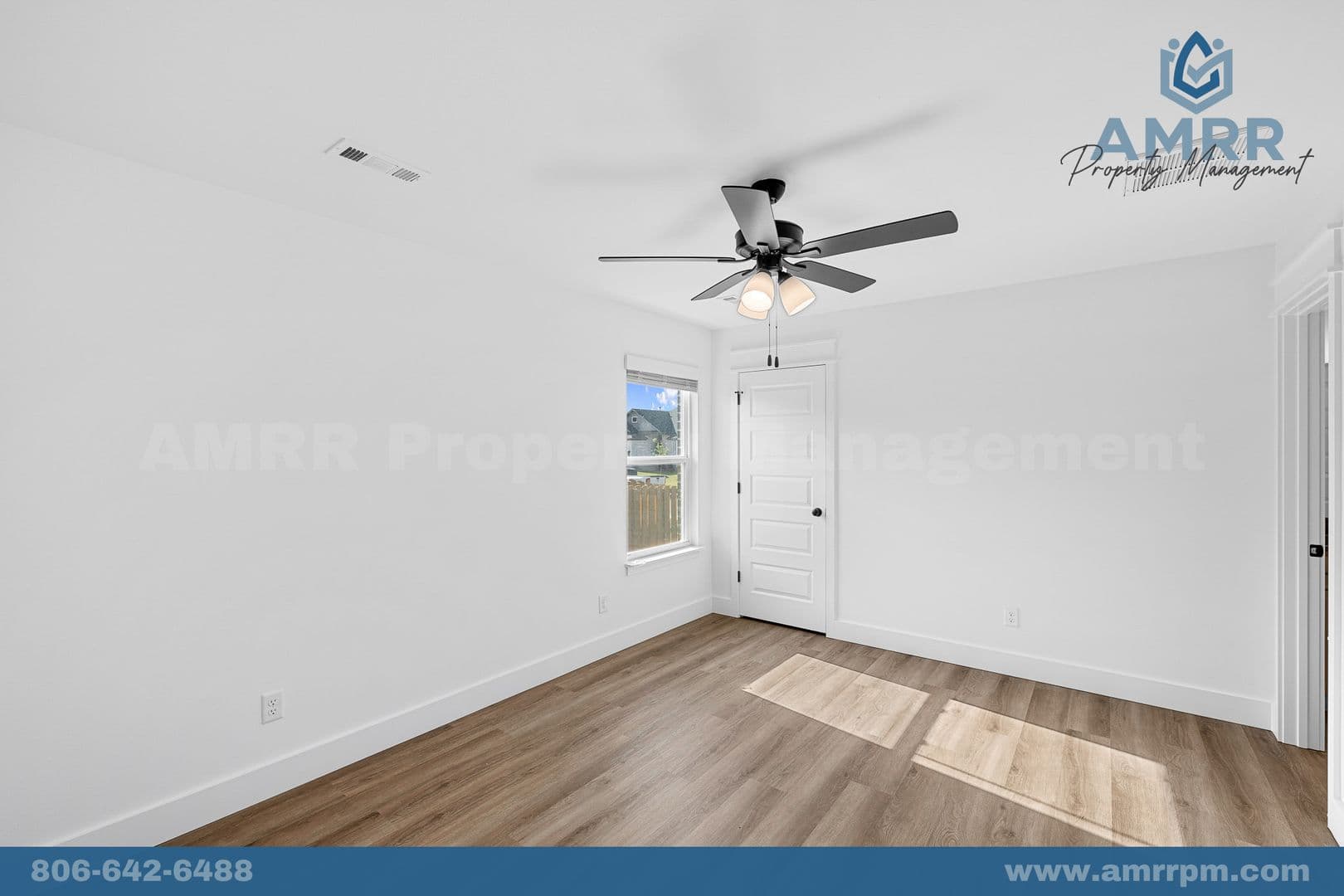 Pea Ridge House: 1804 Ferguson St