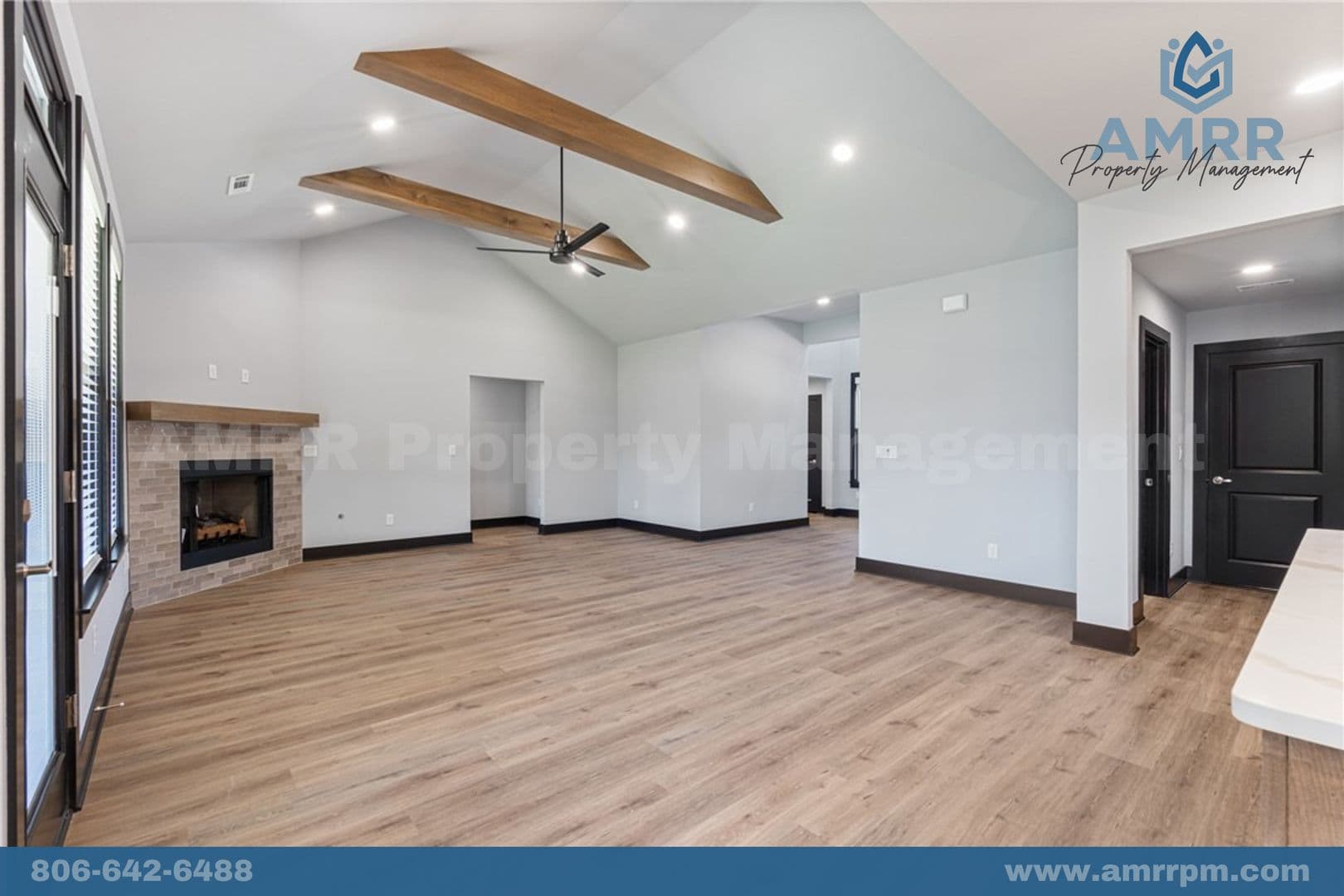 Pea Ridge House: 2612 Fairway Cir