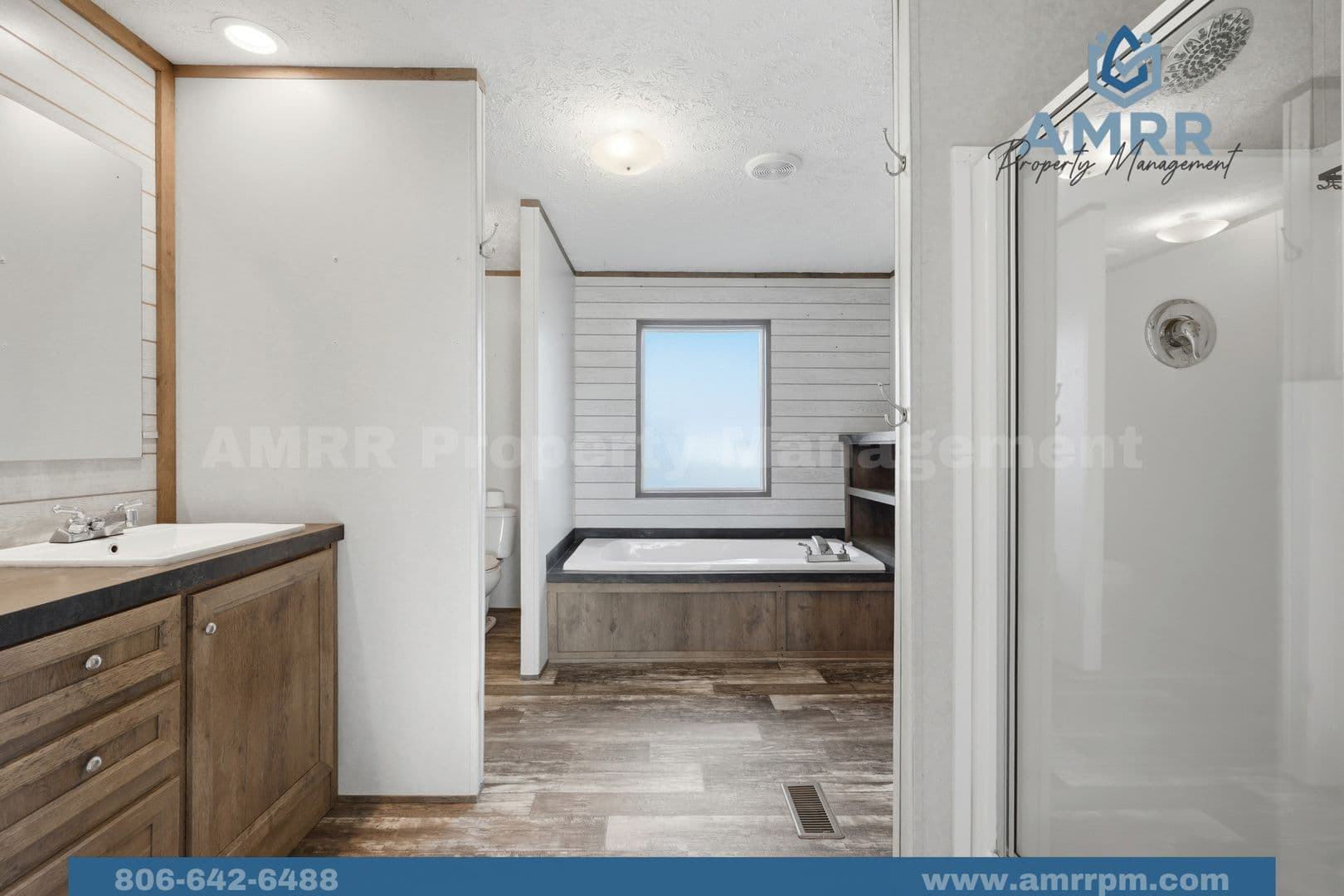 Pea Ridge Apartment: 15321 Guthrie Rd