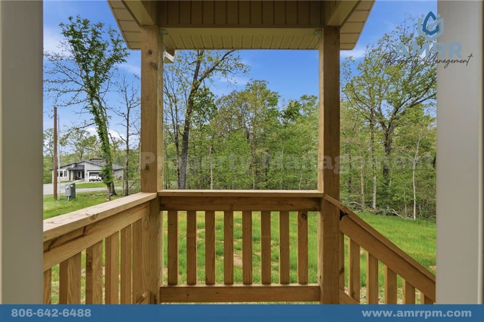 Bella Vista House: 276 Kinross Dr
