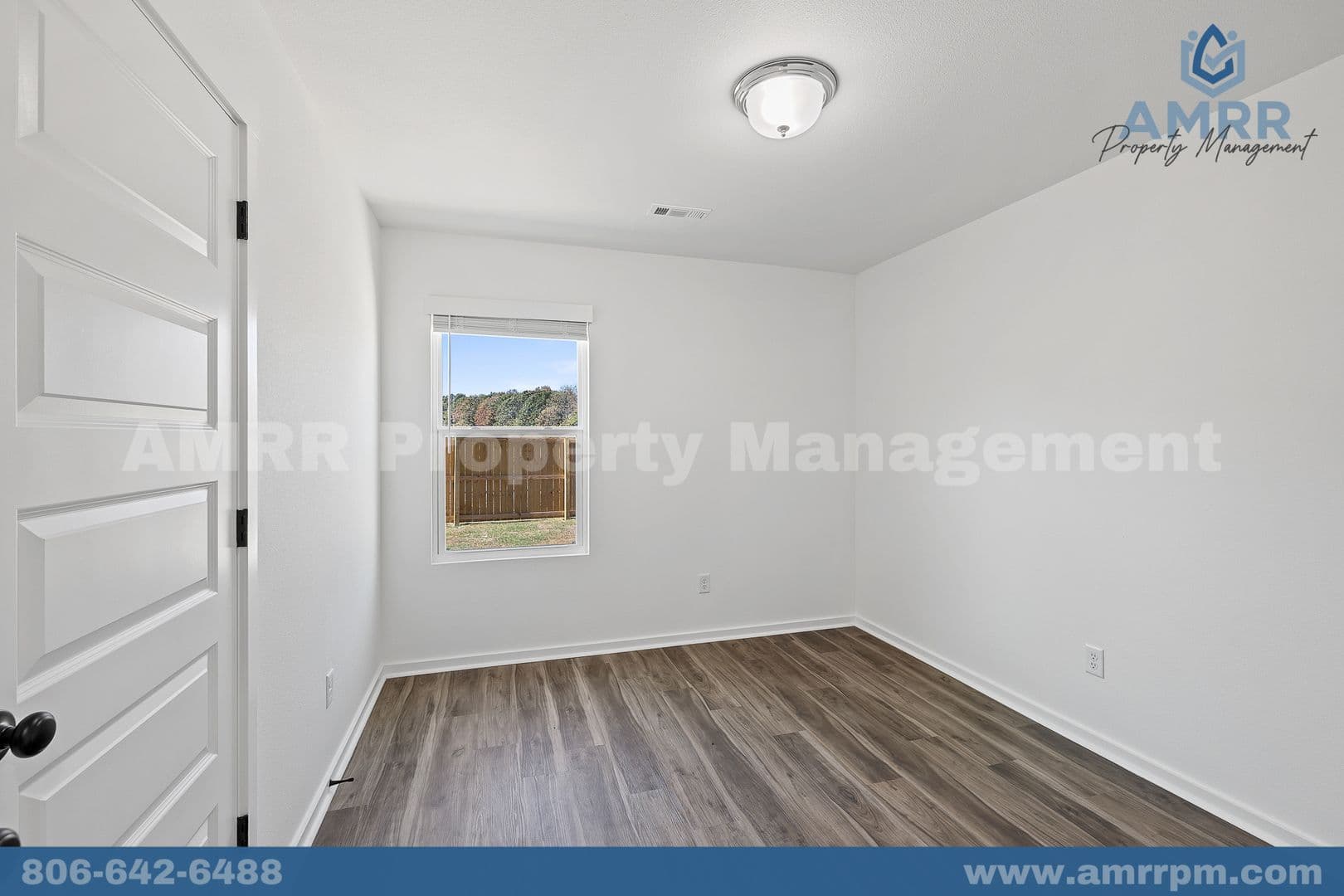 Decatur House: 304 Honeybee Ave
