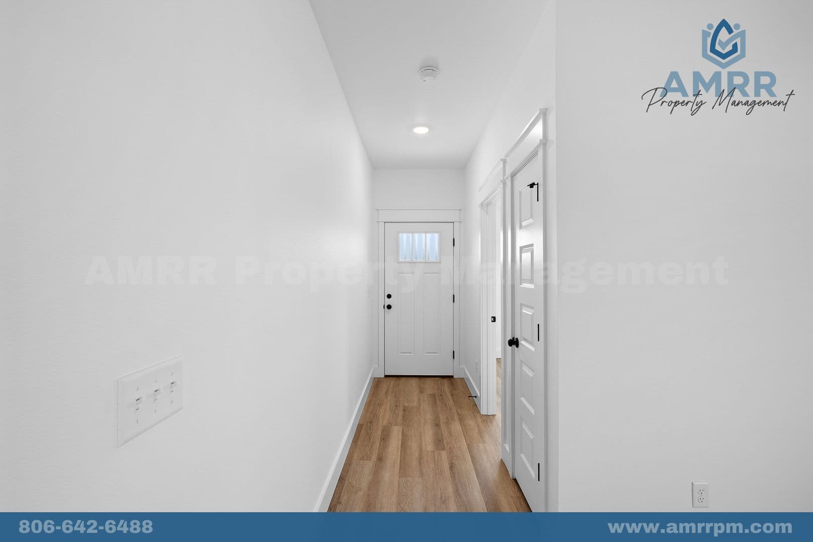 Pea Ridge House: 1807 Ferguson St