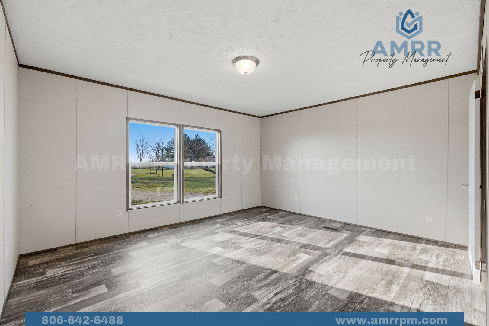 Pea Ridge Apartment: 15321 Guthrie Rd