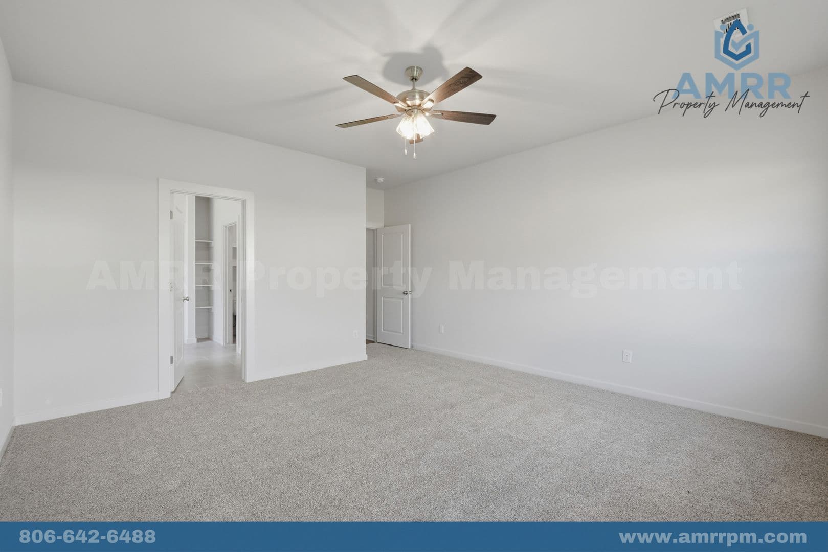 Siloam Springs House: 2307 N Lexington St