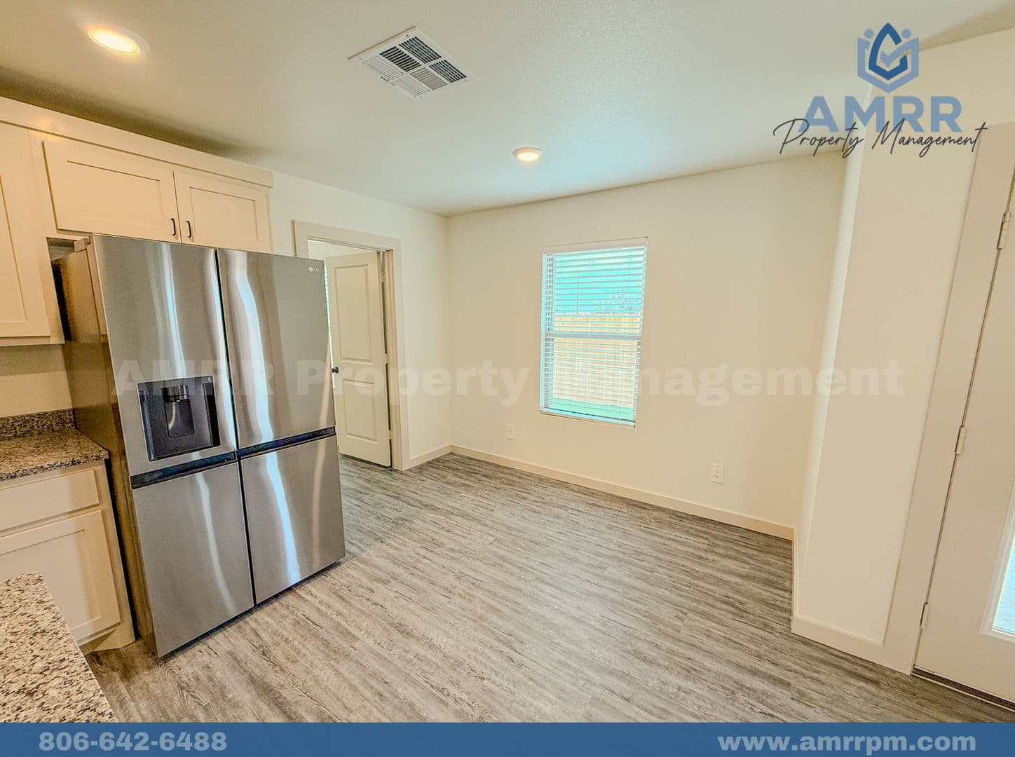 Lubbock House: 304 E 80th St
