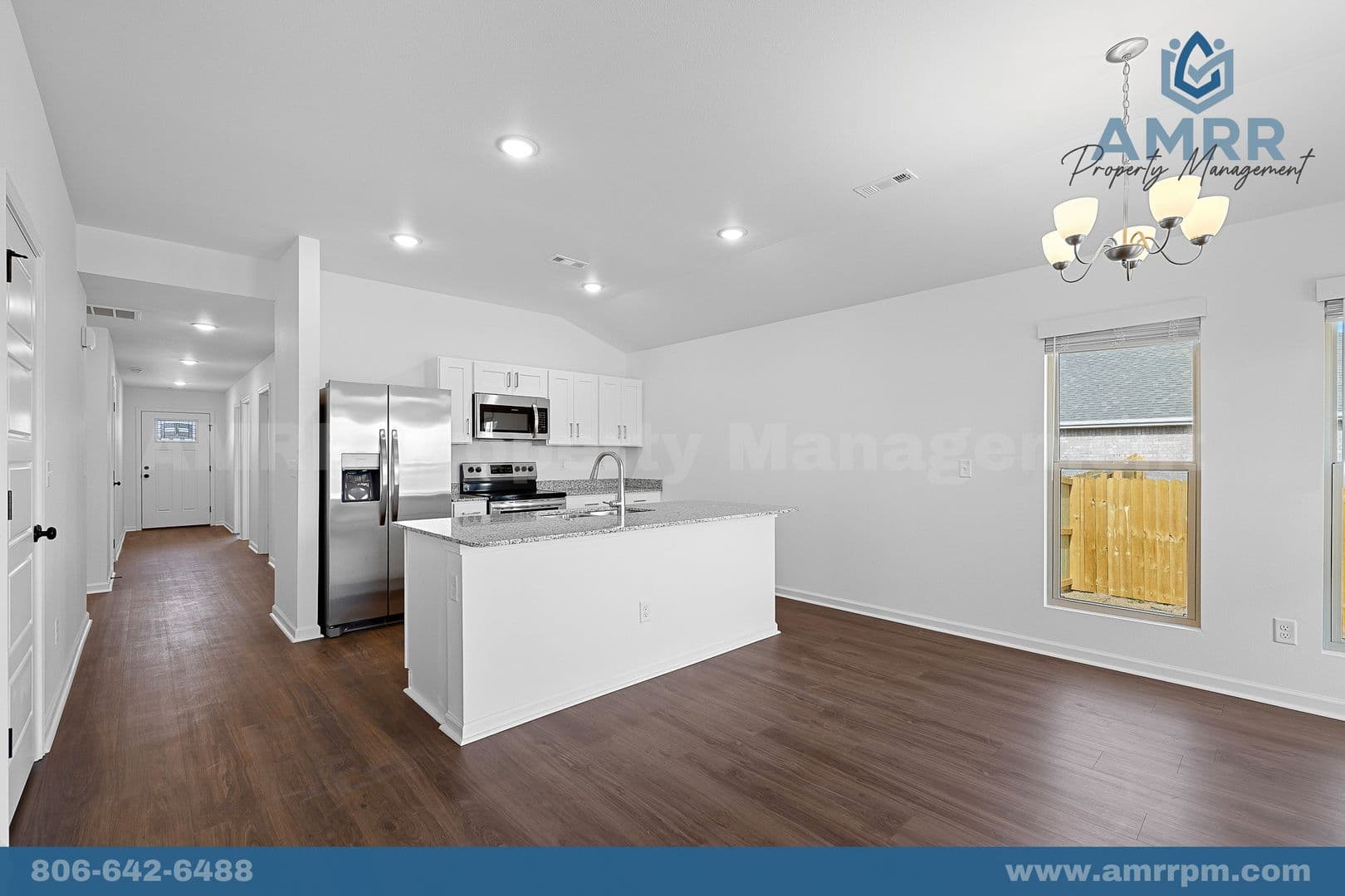 Gentry House: 126 SW Vanessa St