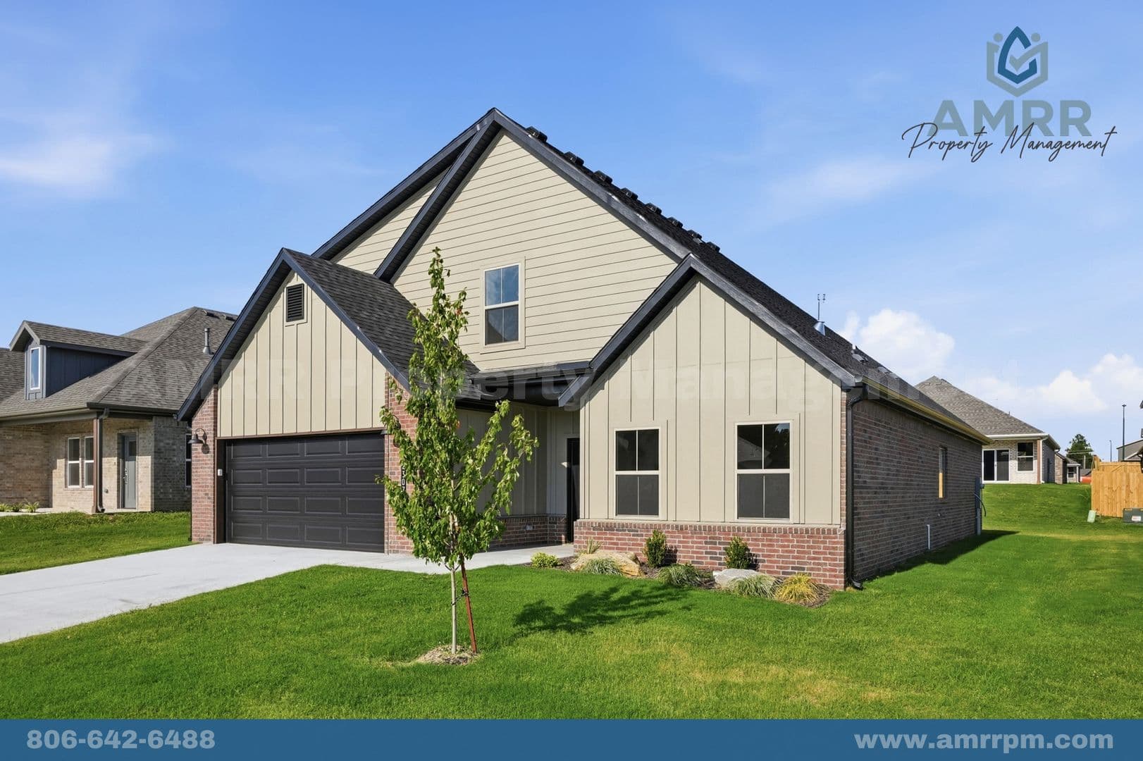 Siloam Springs House: 2307 N Lexington St