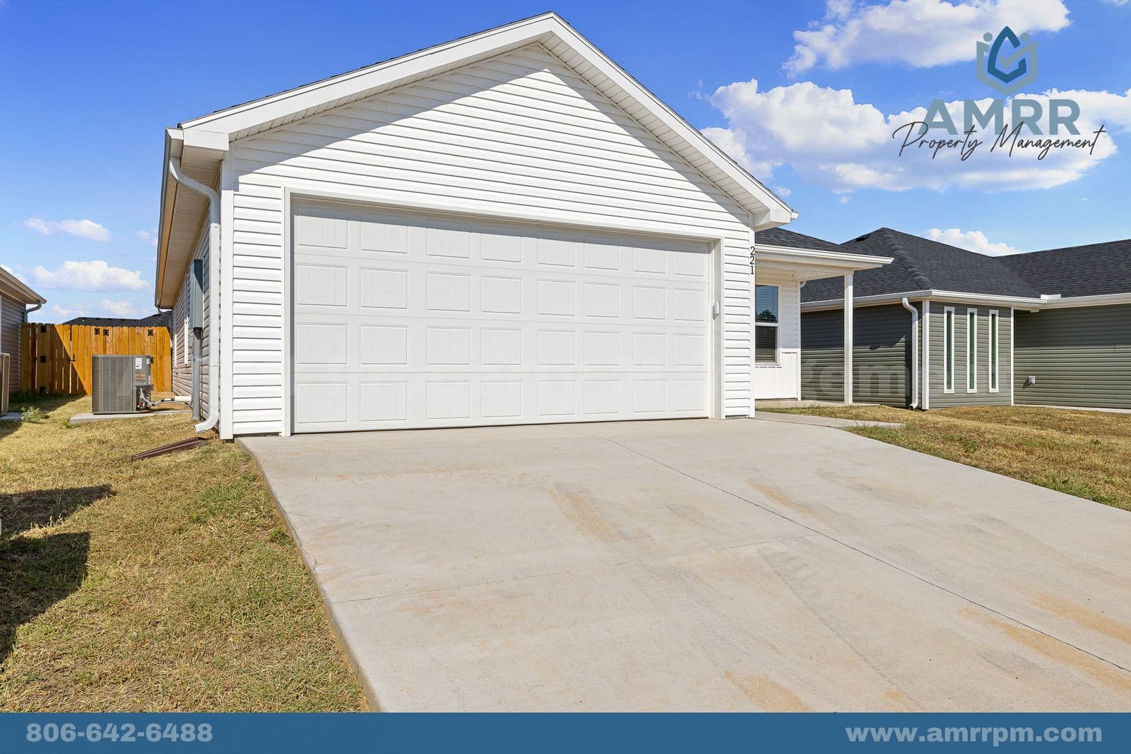 Decatur House: 221 Golden Field Rd