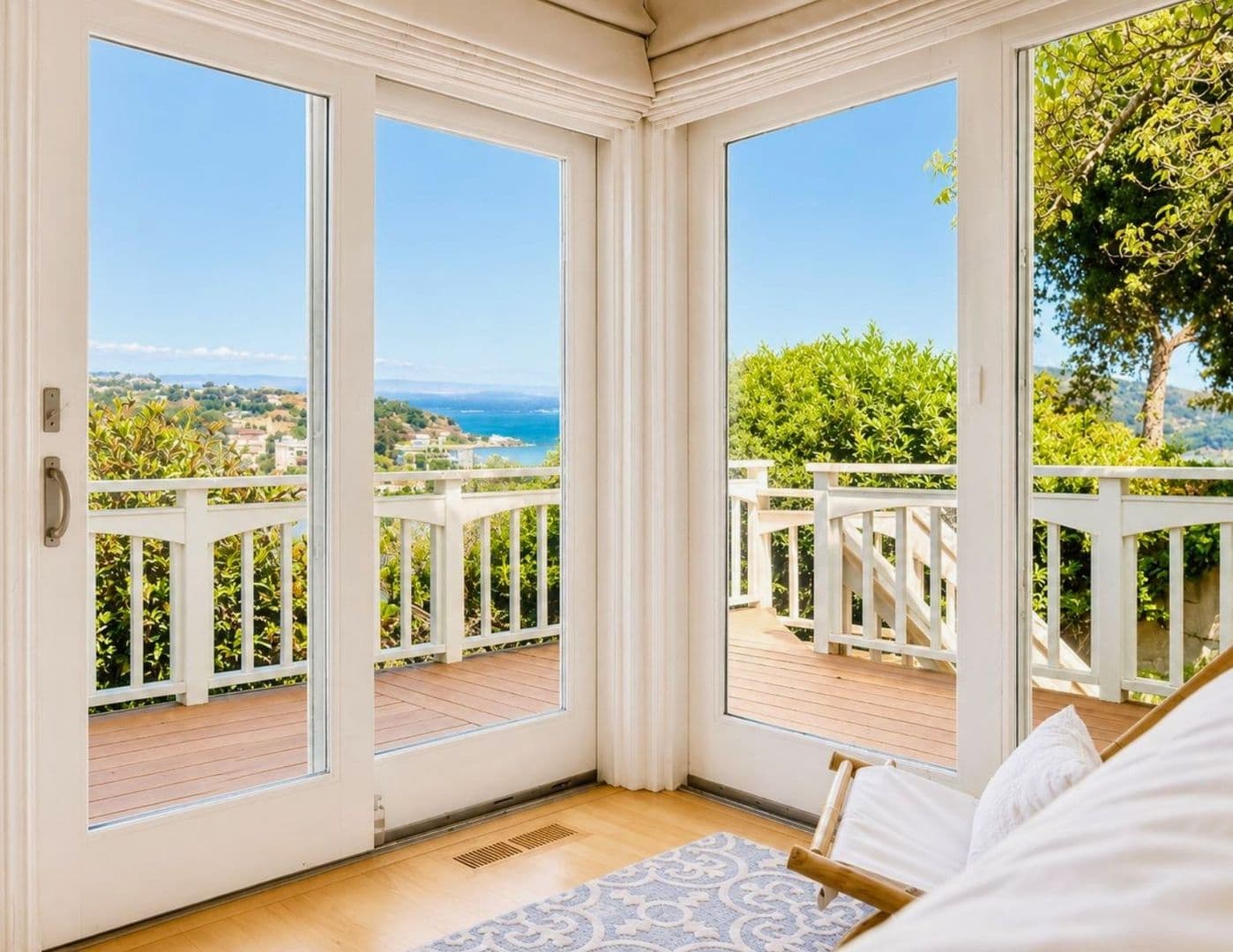 Belvedere Tiburon House: Bayview Avenue