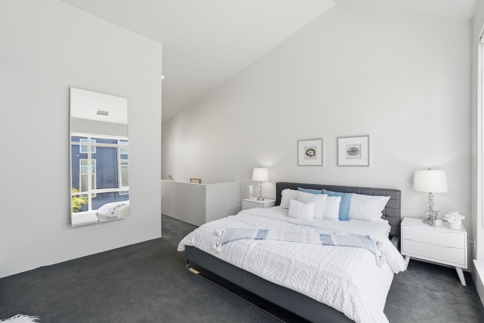 Oakland Condo: 1253 Pine St