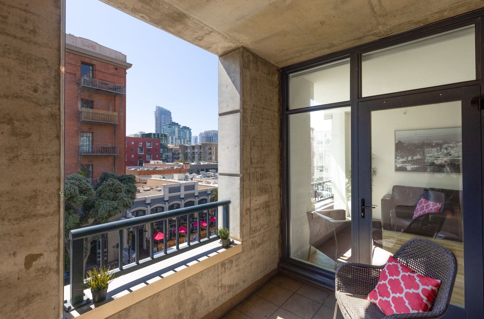 San Diego Condo: 530 K St #305