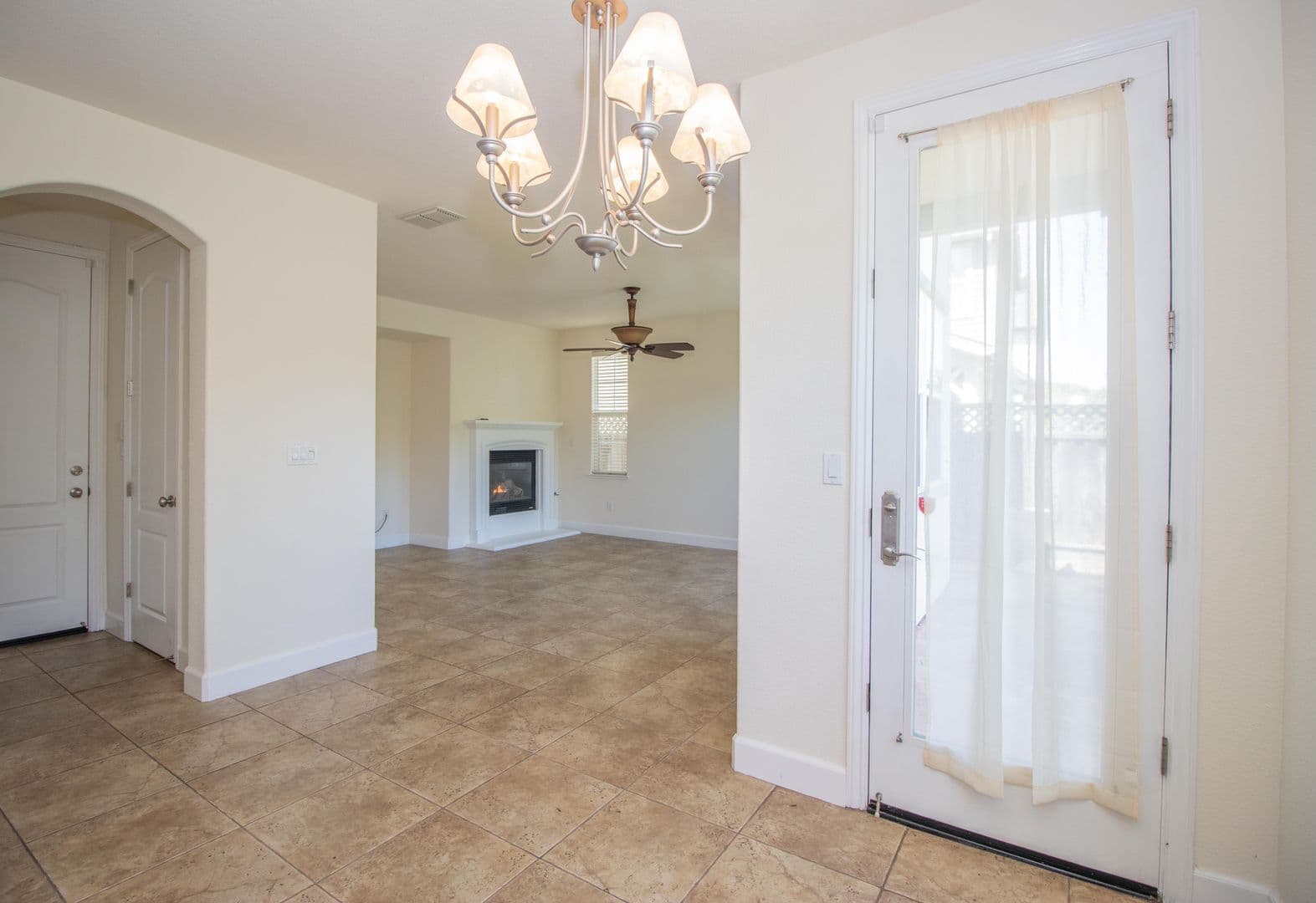 Vallejo House: 6239 Newhaven Ln