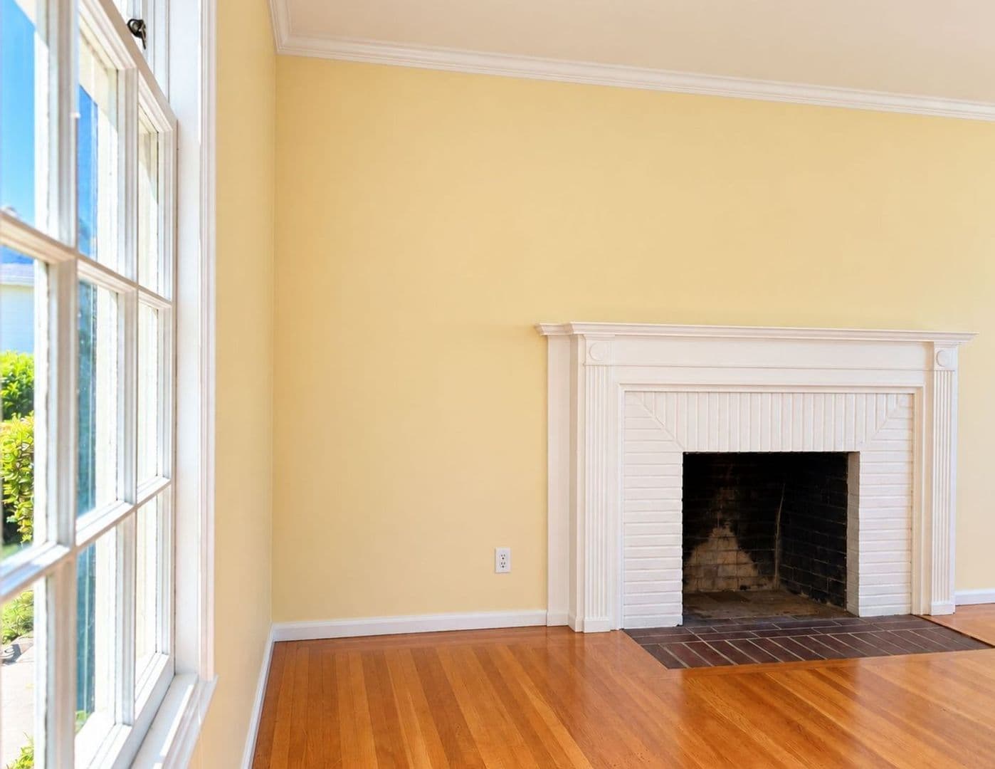 Berkeley Condo: 1739 Spruce St