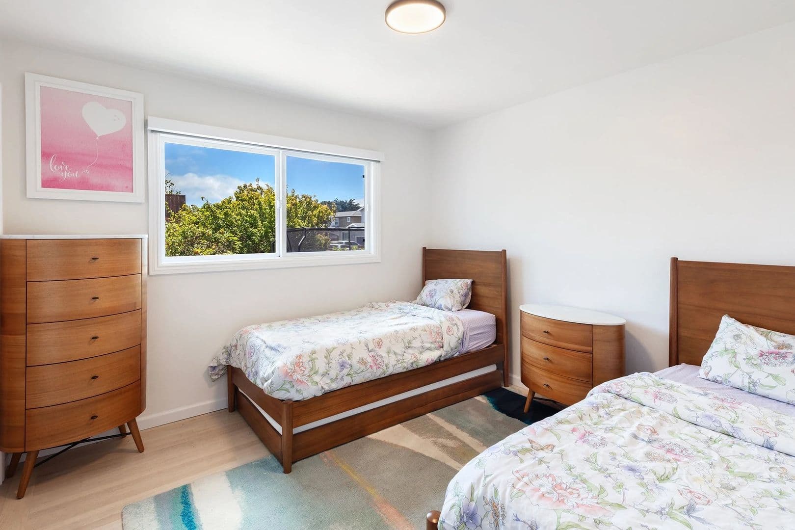 South San Francisco House: 460 Valverde Drive