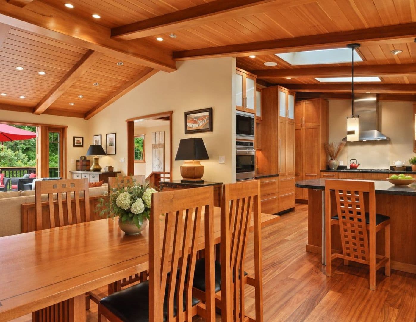 Larkspur House: 60 Frances Ave