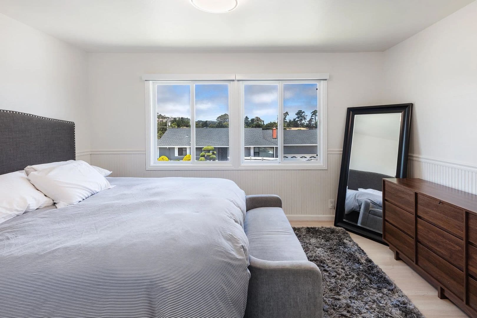South San Francisco House: 460 Valverde Drive