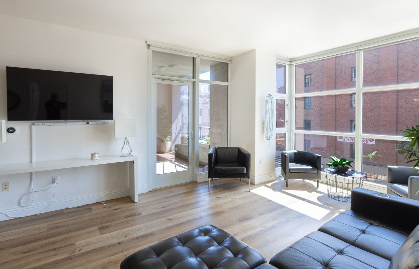 San Diego Condo: 530 K St #305