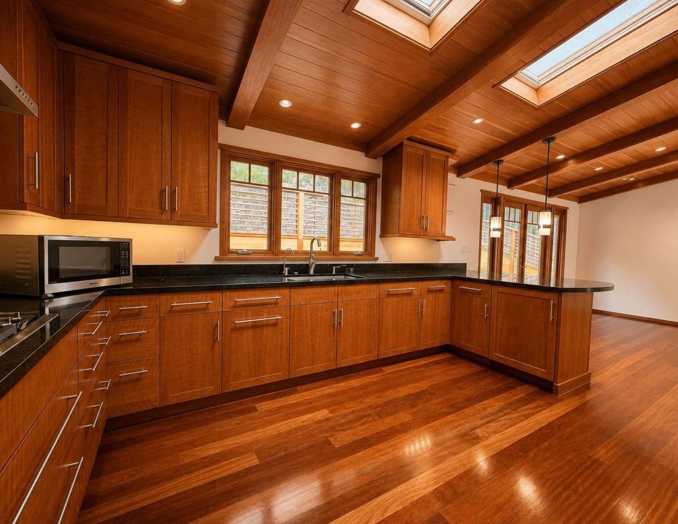 Larkspur House: 60 Frances Ave