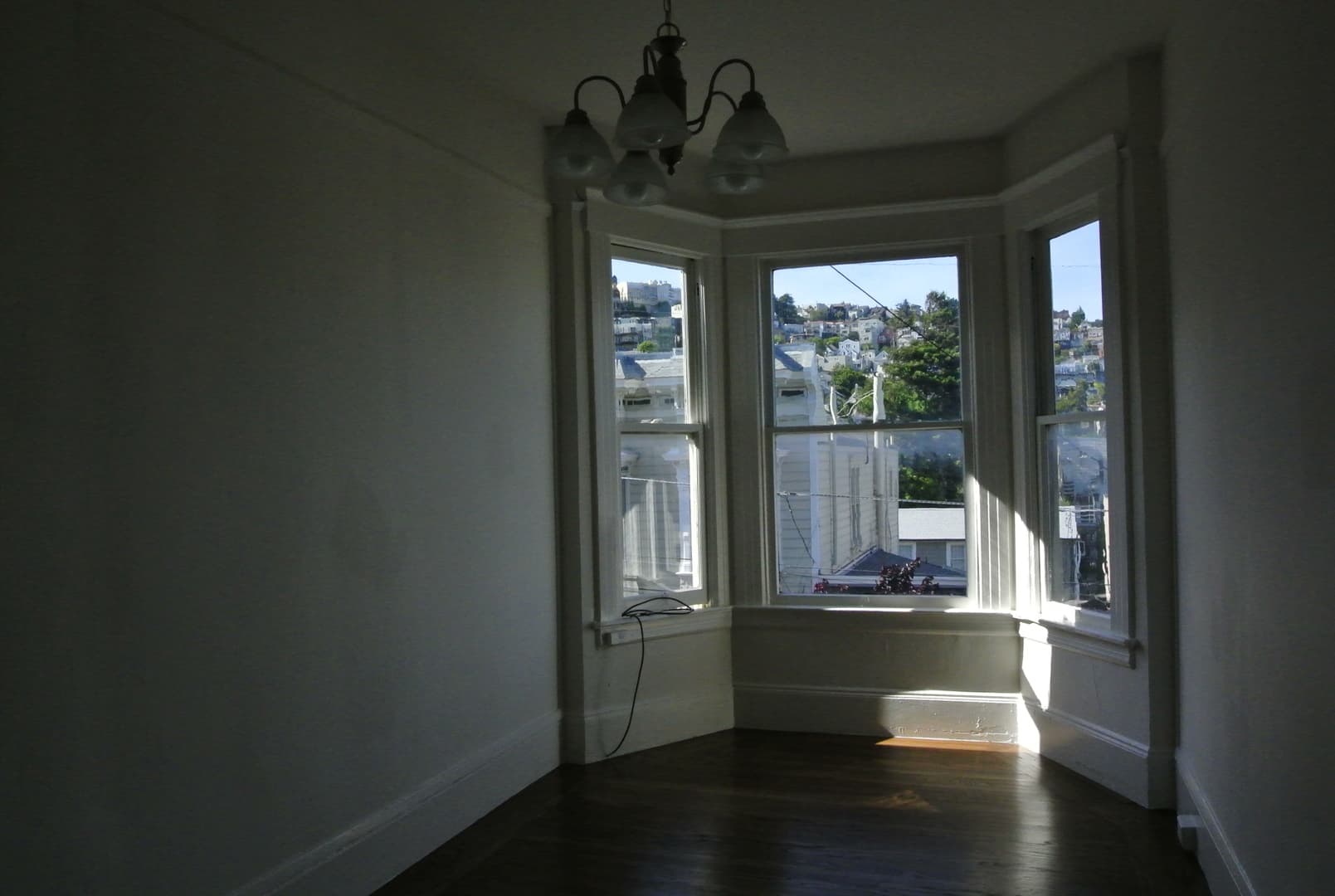 San Francisco House: 179 Caselli Avenue #6