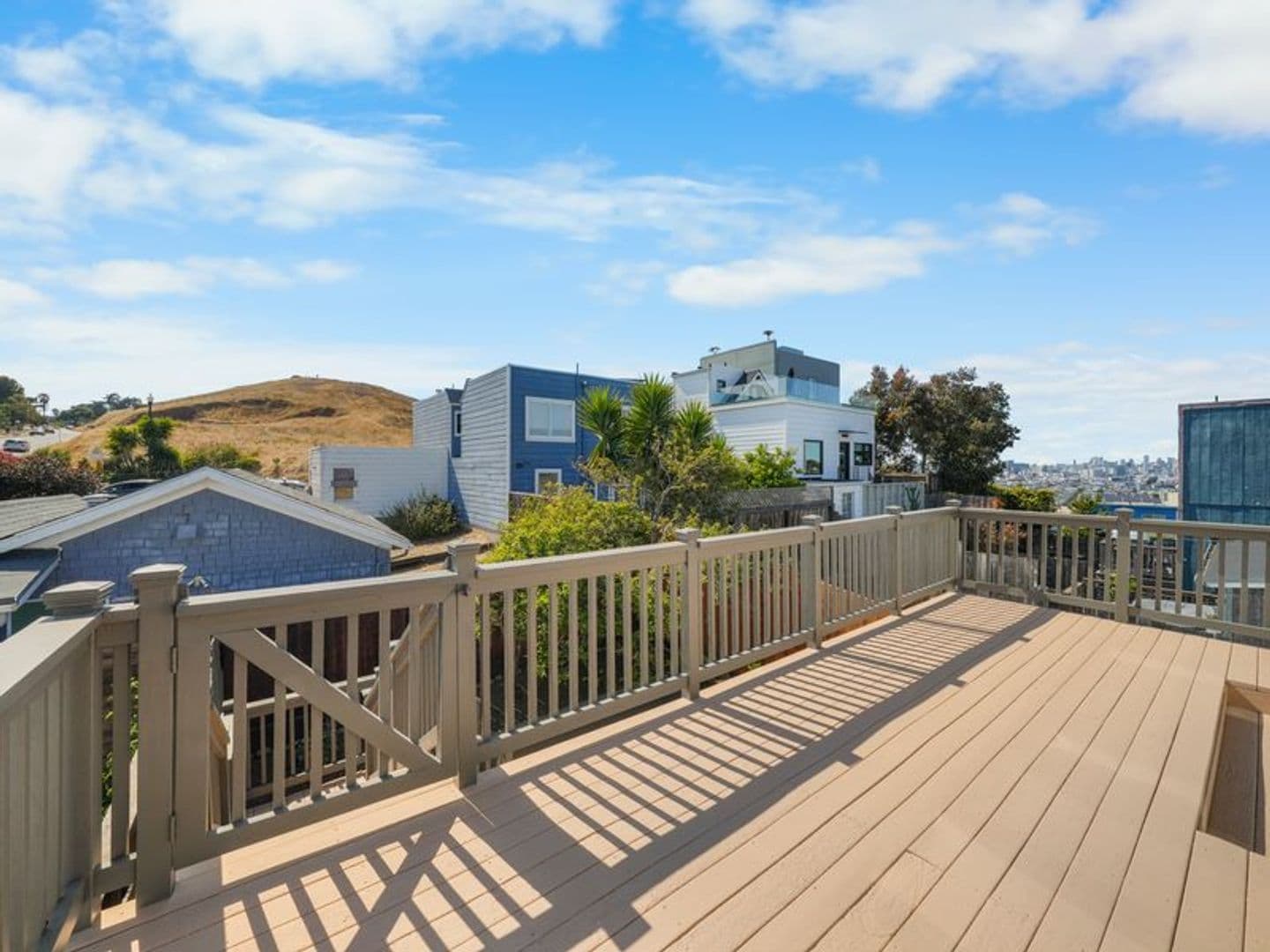 San Francisco House: 44 Bradford Street