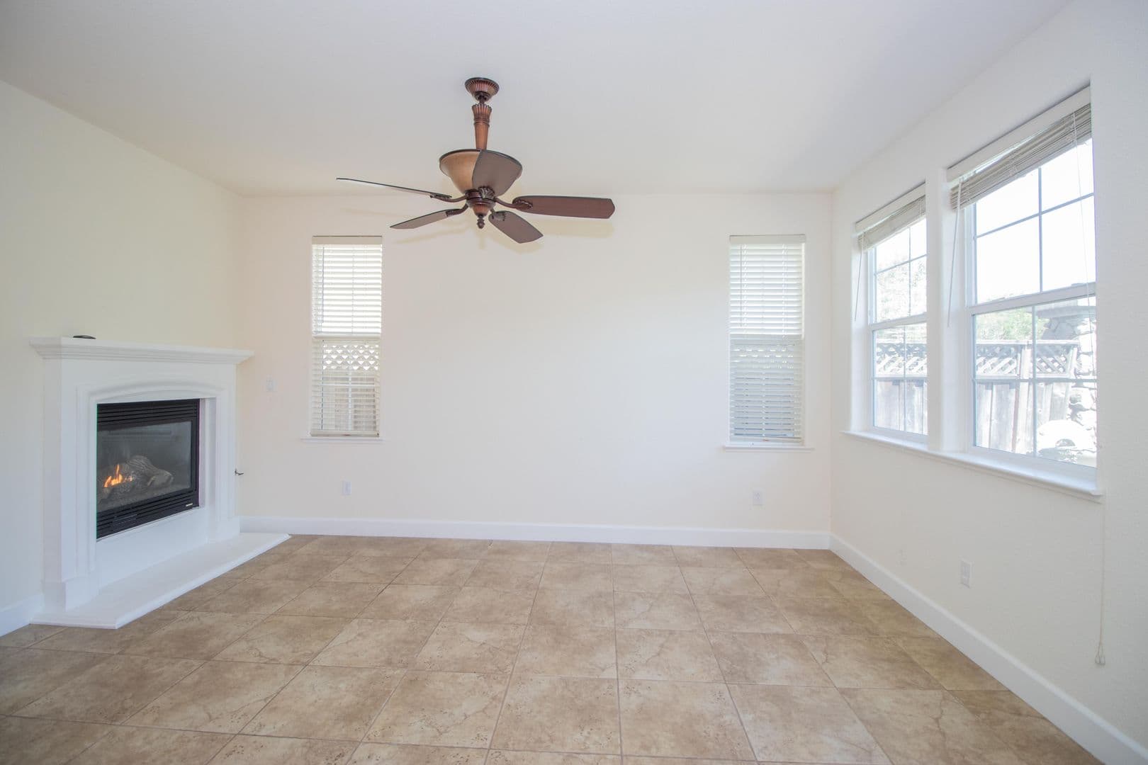 Vallejo House: 6239 Newhaven Ln