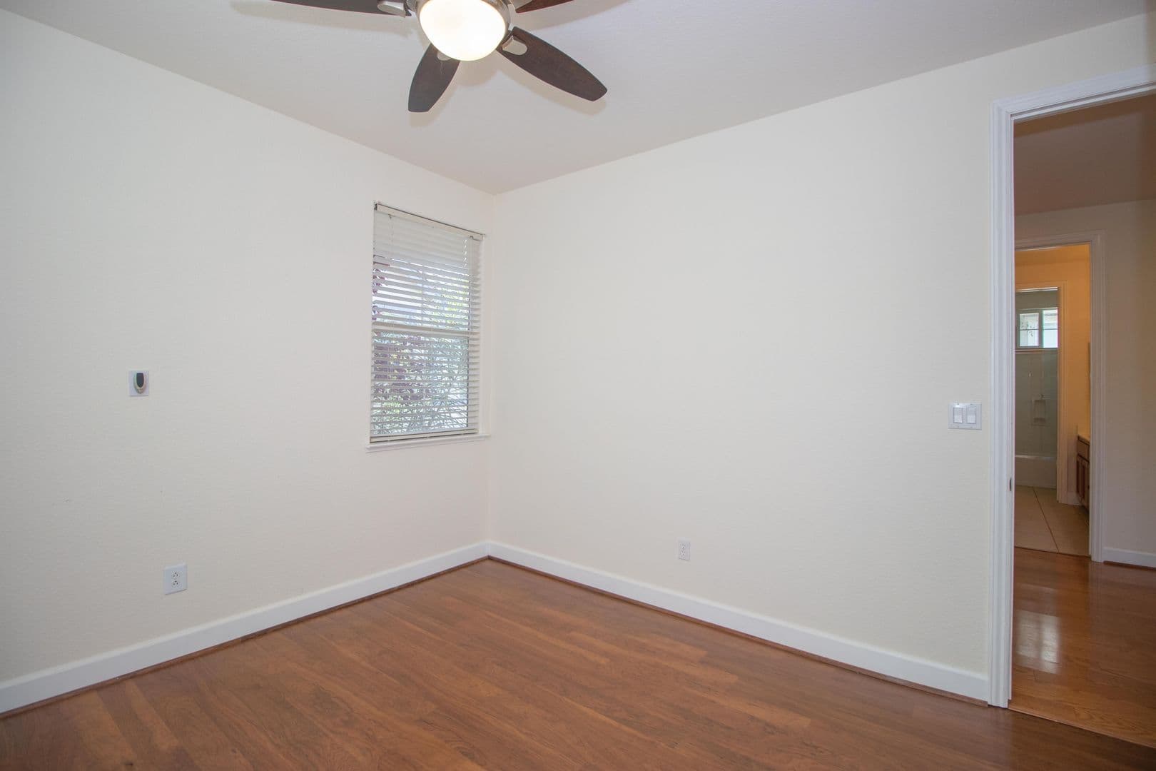Vallejo House: 6239 Newhaven Ln