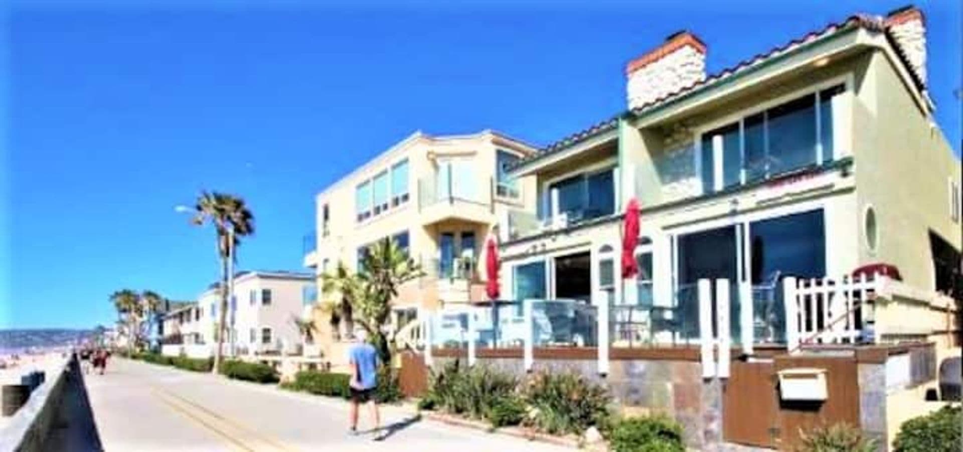 San Diego House: 3237 Ocean Front Walk