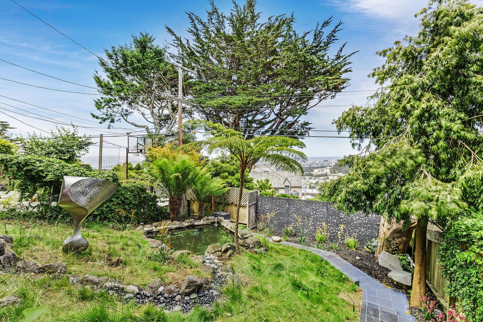 San Francisco House: 862 Pacheco