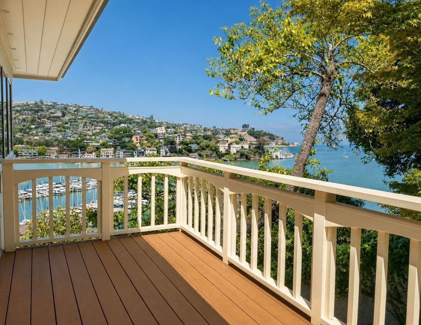 Belvedere Tiburon House: Bayview Avenue