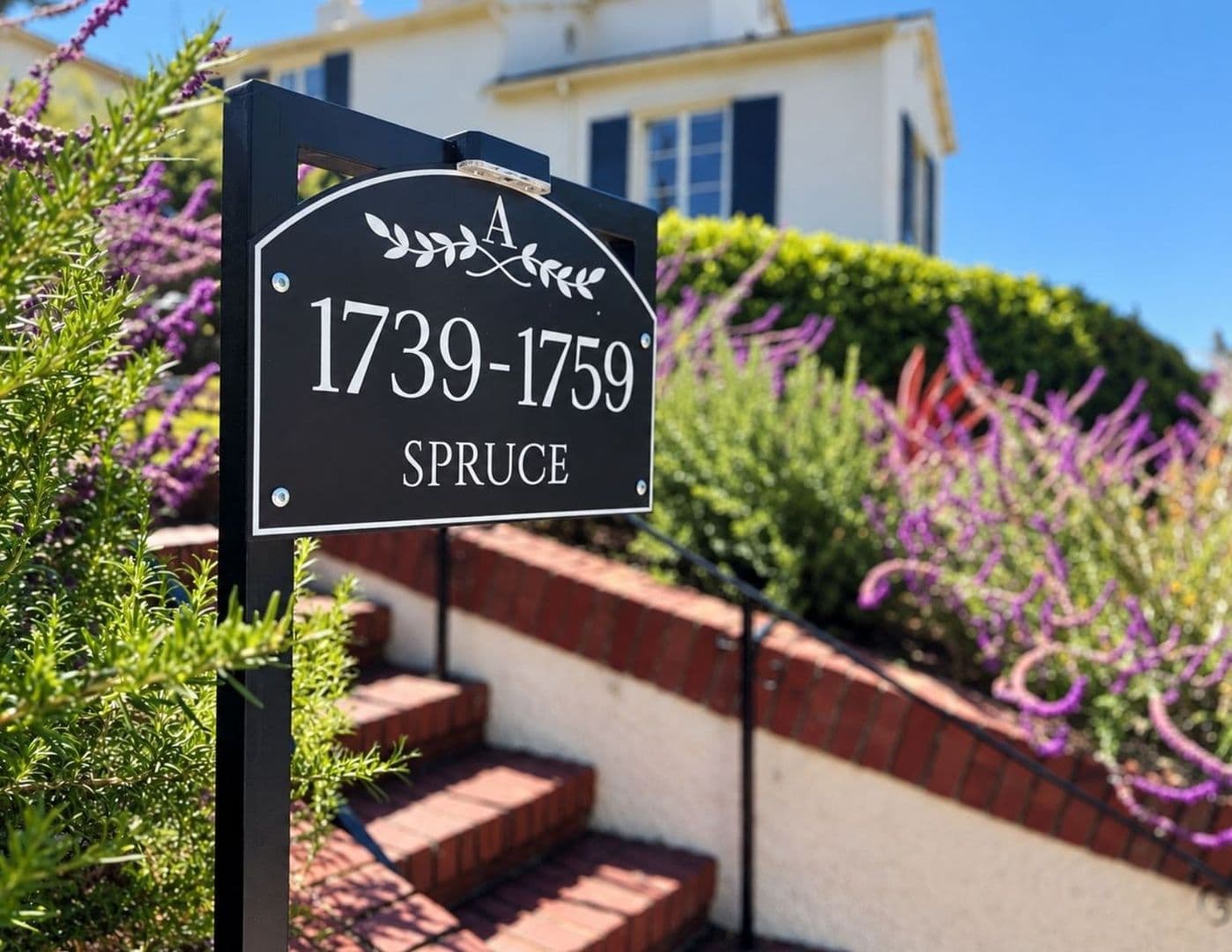 Berkeley Condo: 1739 Spruce St