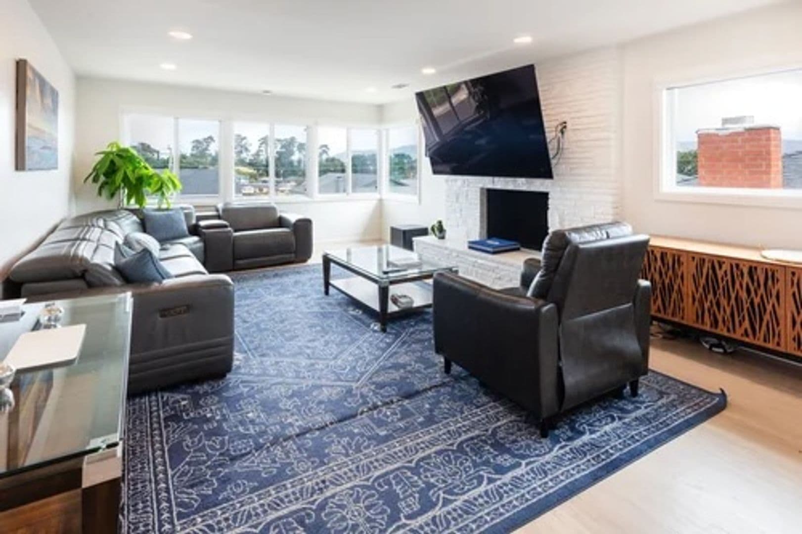 South San Francisco House: 460 Valverde Drive