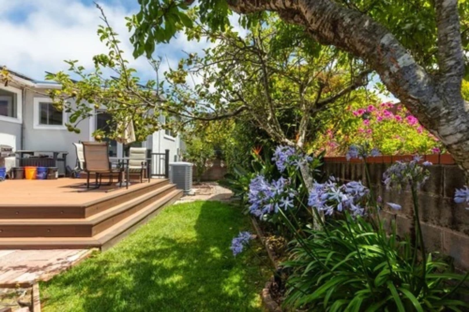 South San Francisco House: 460 Valverde Drive