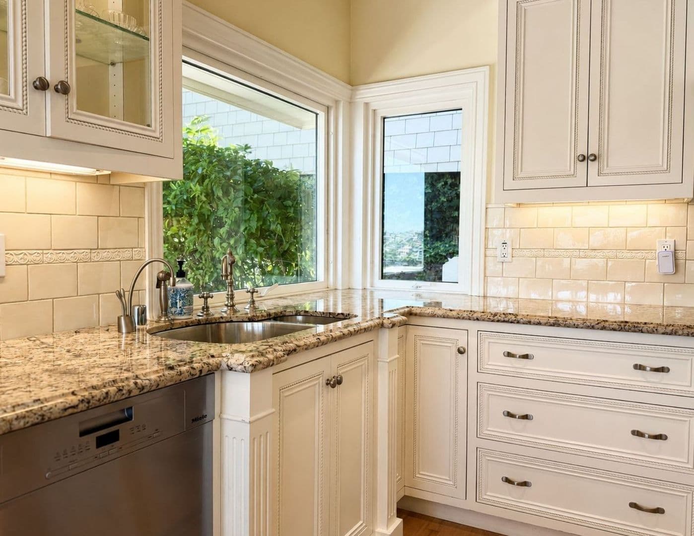 Belvedere Tiburon House: Bayview Avenue