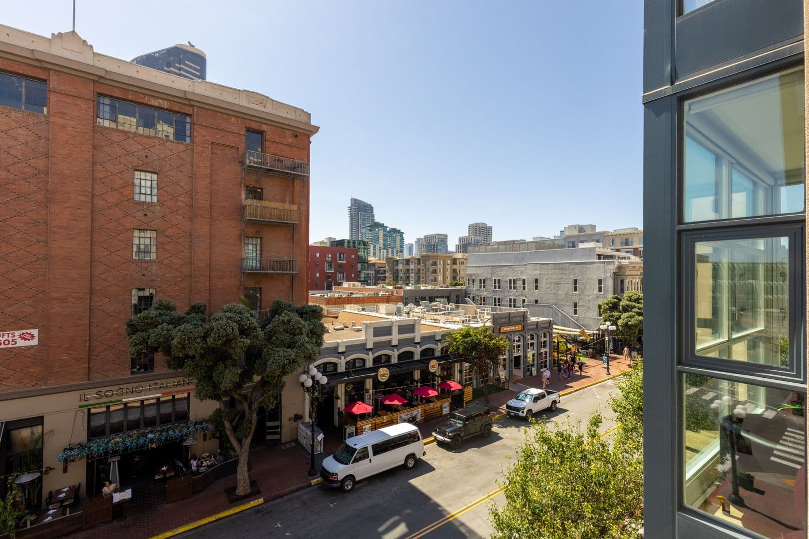 San Diego Condo: 530 K St #305