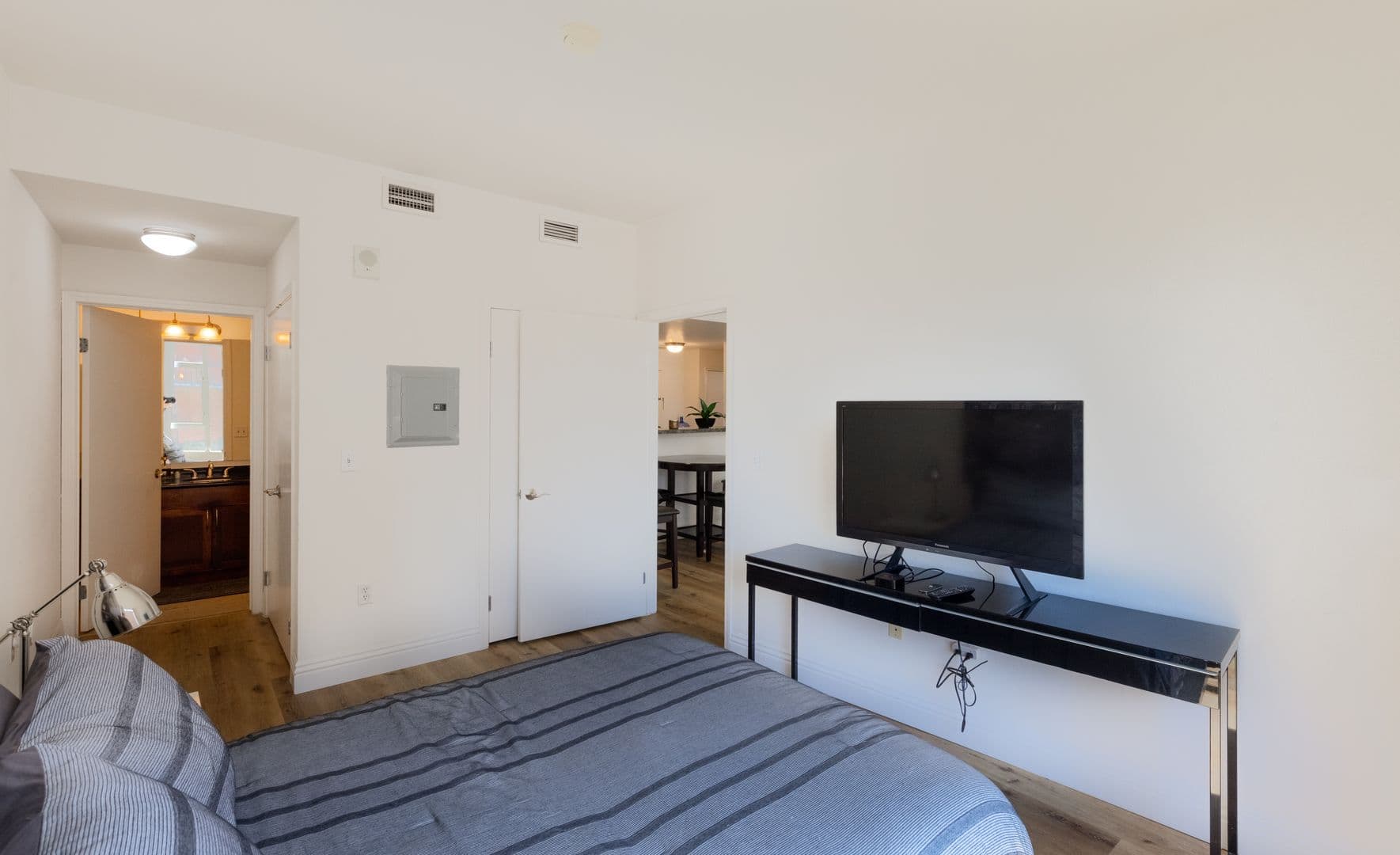 San Diego Condo: 530 K St #305