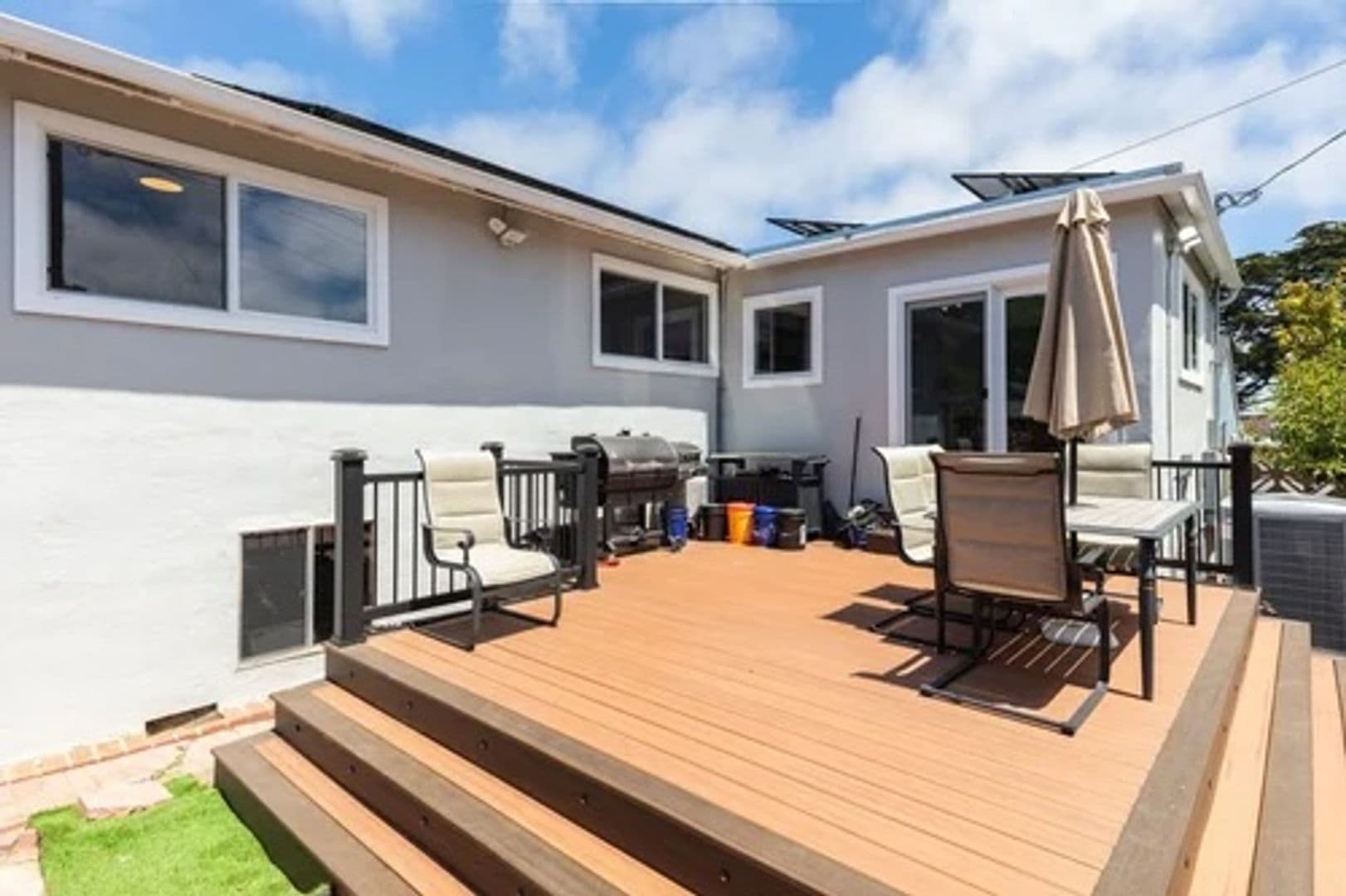 South San Francisco House: 460 Valverde Drive