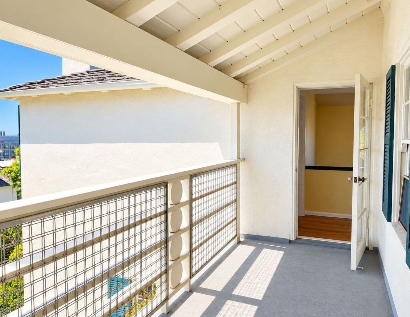 Berkeley Condo: 1739 Spruce St
