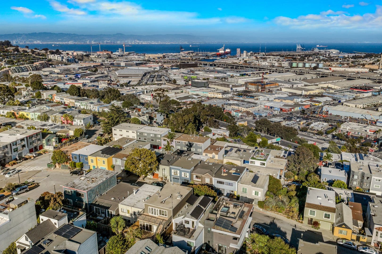 San Francisco House: 44 Bradford Street