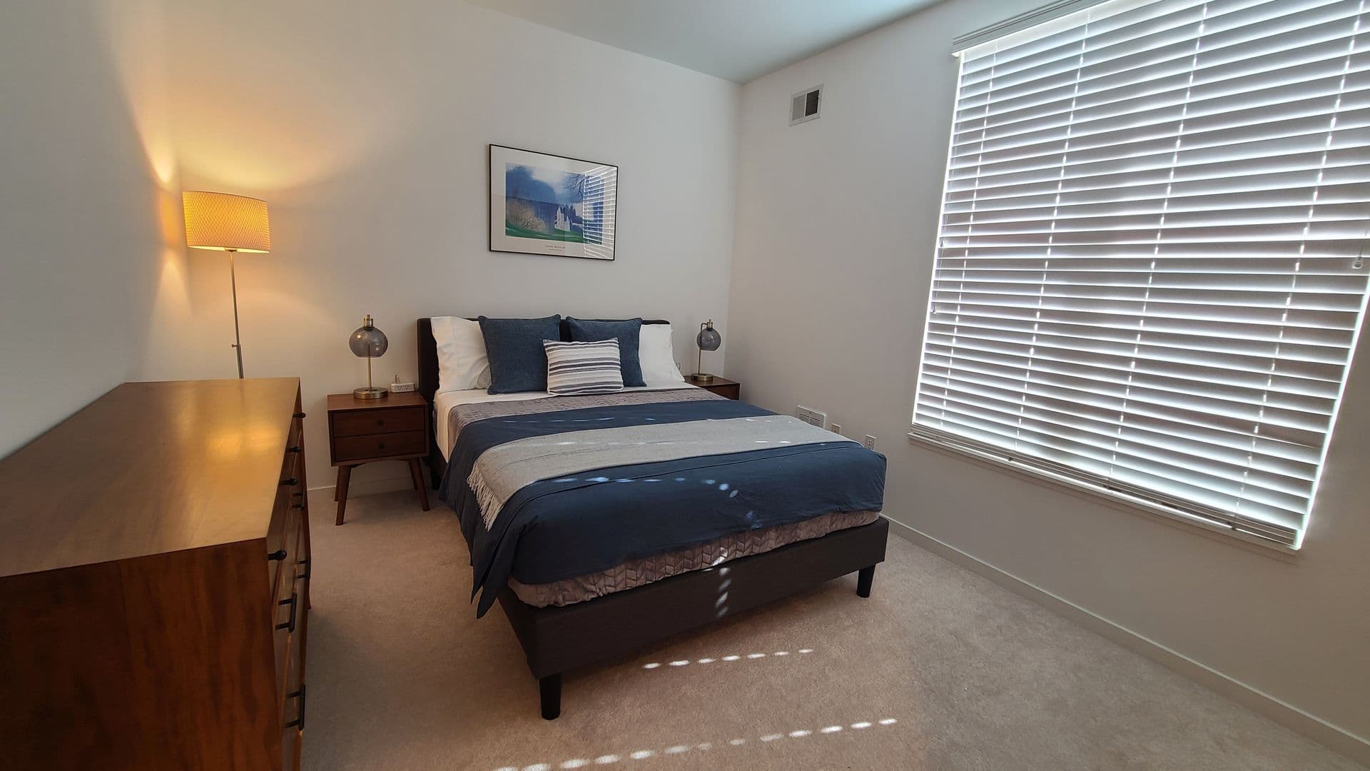 San Francisco House: 5800 3rd Street #1418