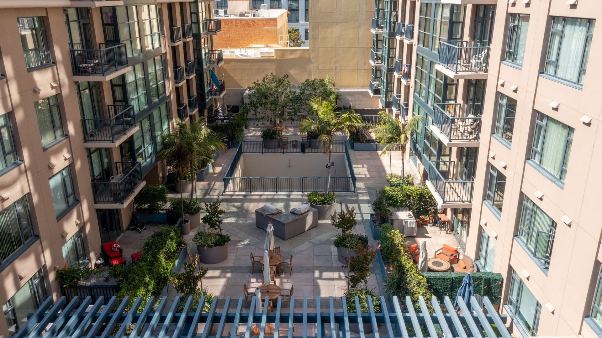 San Diego Condo: 530 K St #305