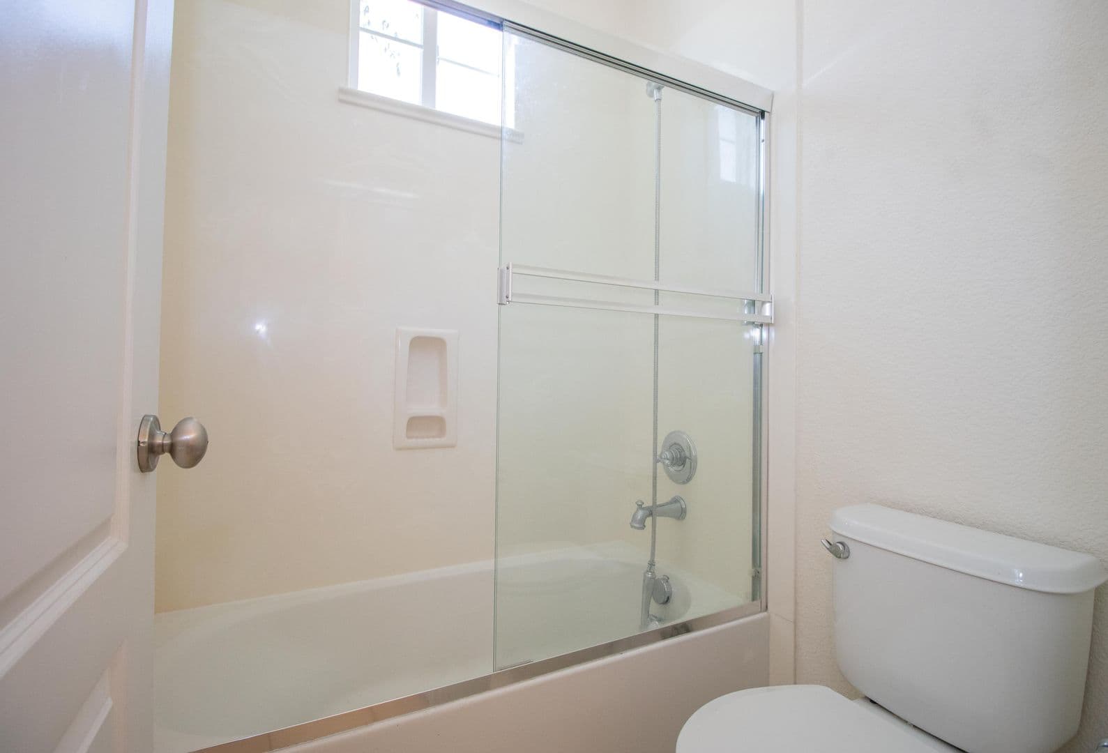 Vallejo House: 6239 Newhaven Ln