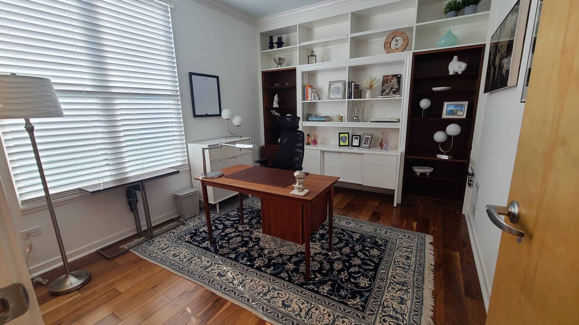 San Francisco House: 5800 3rd Street #1418