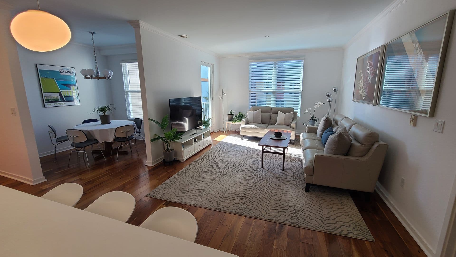 San Francisco House: 5800 3rd Street #1418