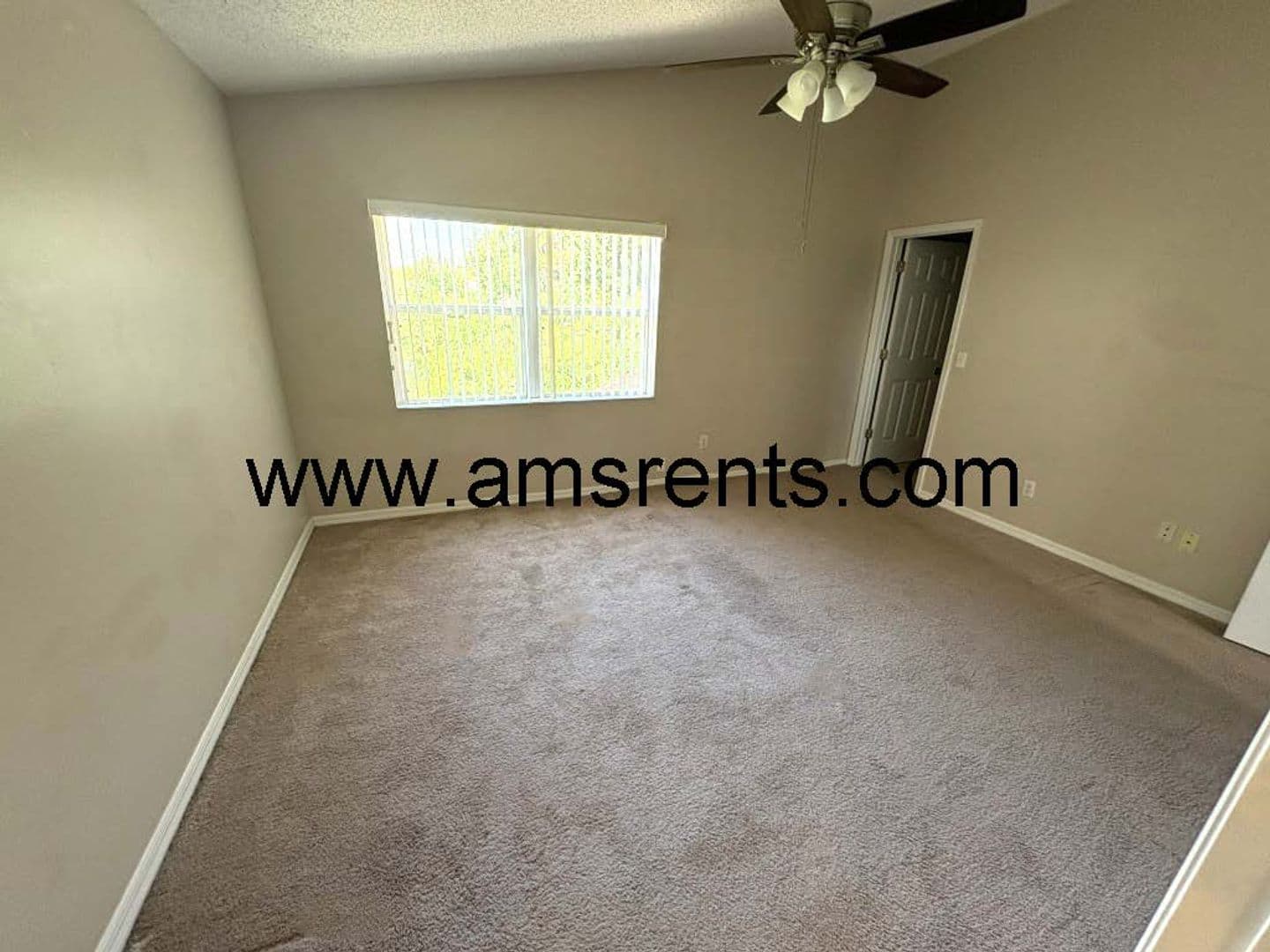 Kissimmee House: 2404 Condado Ct.