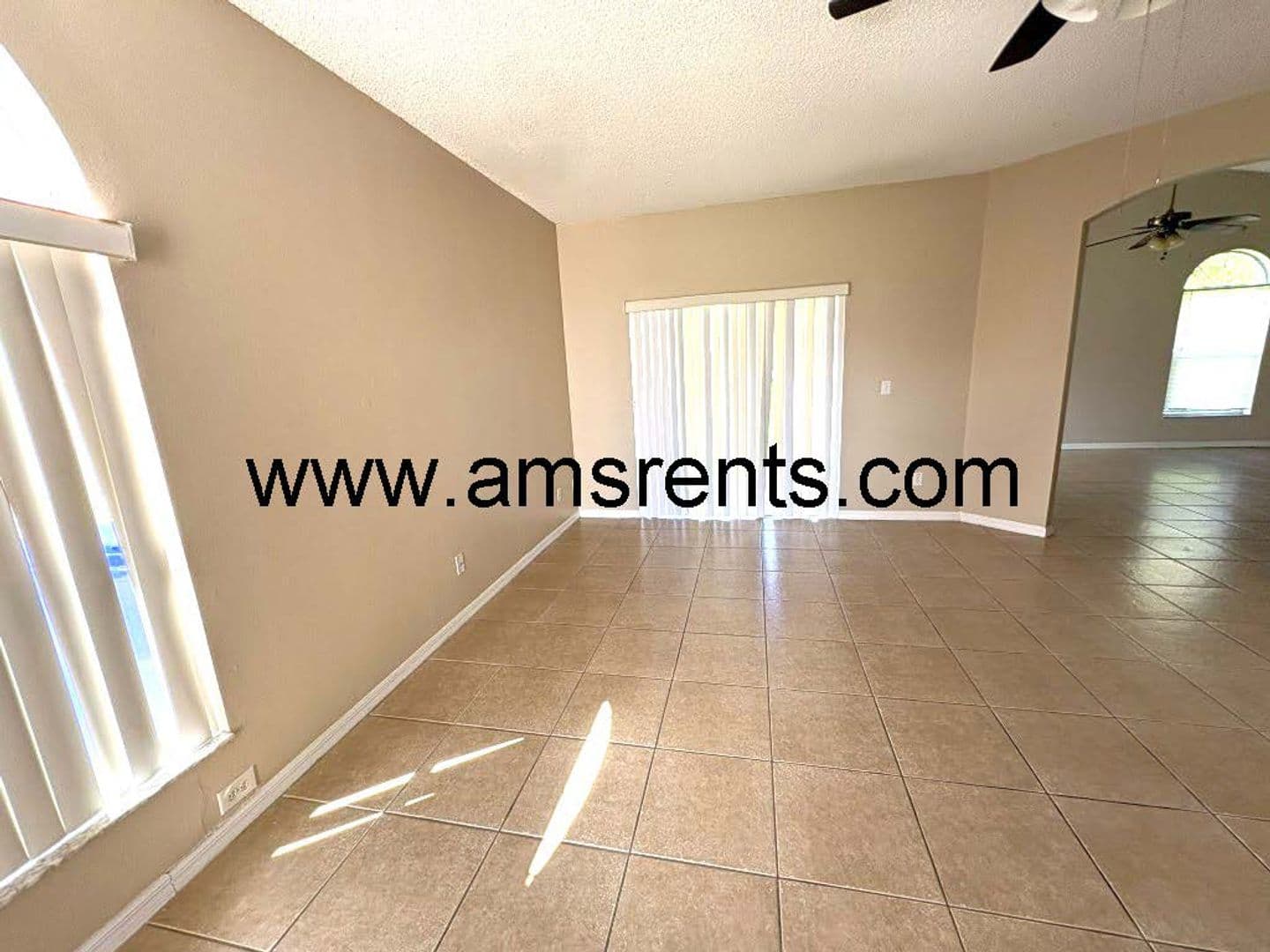 Kissimmee House: 2404 Condado Ct.