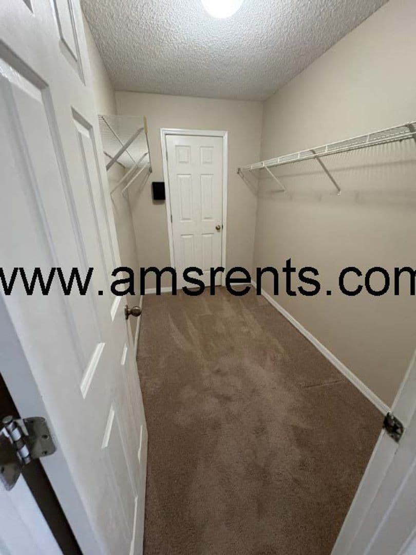 Kissimmee House: 2404 Condado Ct.