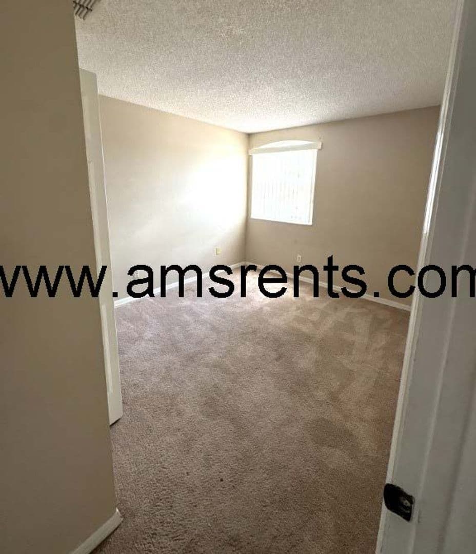 Kissimmee House: 2404 Condado Ct.